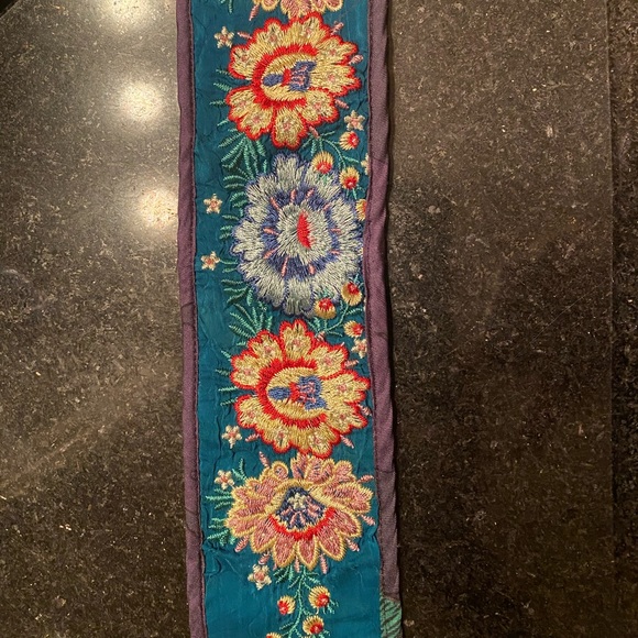 Belt - Picture 4 of 6